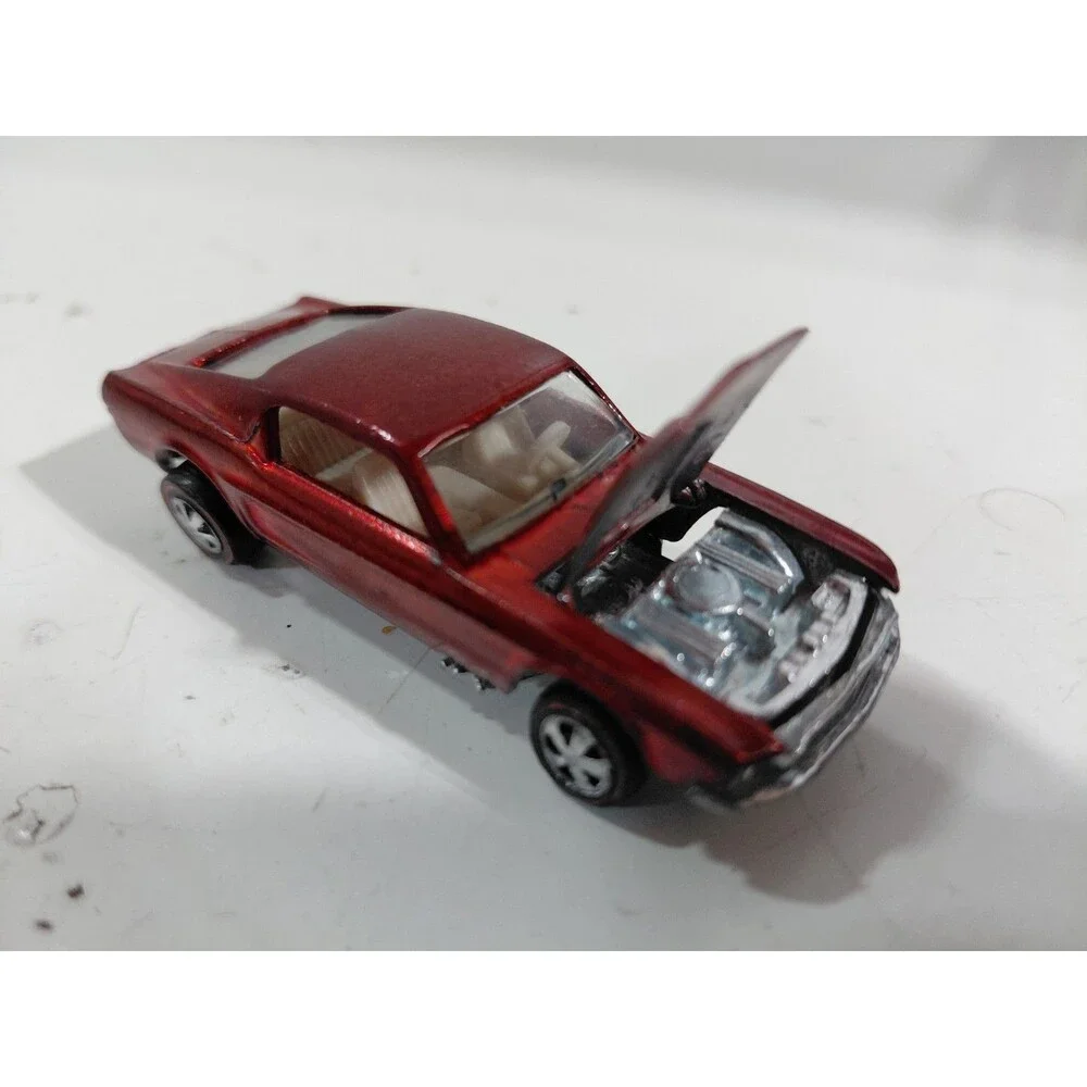Hot Wheels 1:64 DieCast Red Line 1968 USA Custom Ford Mustang Muscle Car Repaint